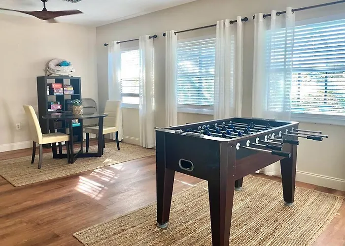 Heated Saltwater Pool Home Minutes To Beach